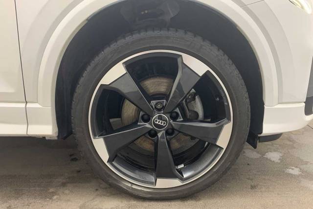 2019 Audi Q2 1.5 Black Edition 35 TFSI  150 PS 6-speed