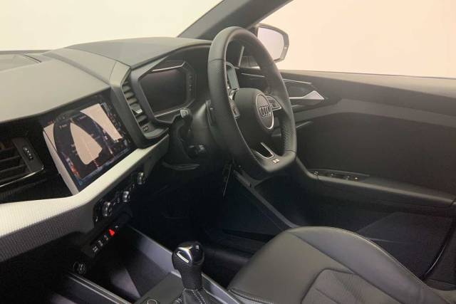 2023 Audi A1 Sportback 1.0 Black Edition 30 TFSI  110 PS S tronic