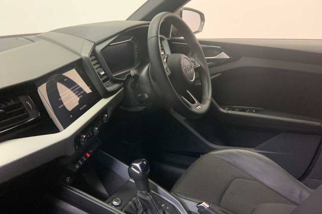 2023 Audi A1 Sportback 1.5 S line 35 TFSI  150 PS S tronic