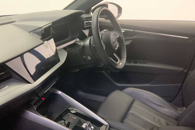 2023 Audi A3 Sportback 1.4 (O) S line 40 TFSI e  204 PS S tronic