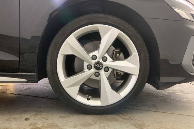 2023 Audi A3 Sportback 1.4 (O) S line 40 TFSI e  204 PS S tronic