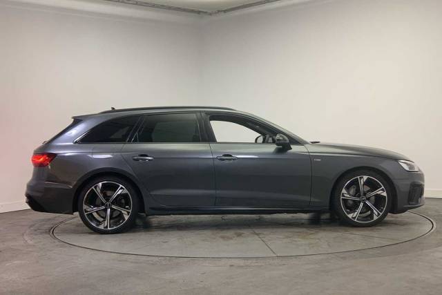 2023 Audi A4 Avant 2.0 Avant Black Edition 40 TDI quattro 204 PS S tronic