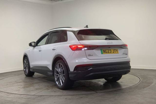 2023 Audi Q4 e-tron Q4  Vorsprung 50 e-tron quattro 220,00 kW