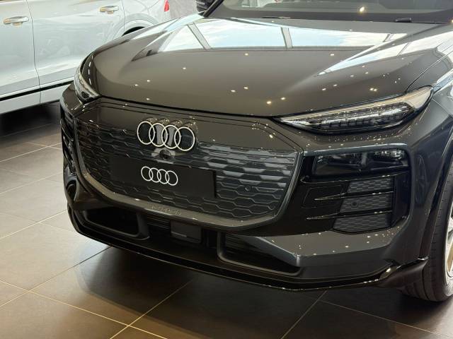 2025 Audi Q6 e-tron AUDI Q6 SUV Sport e-tron performance 225,00 kW