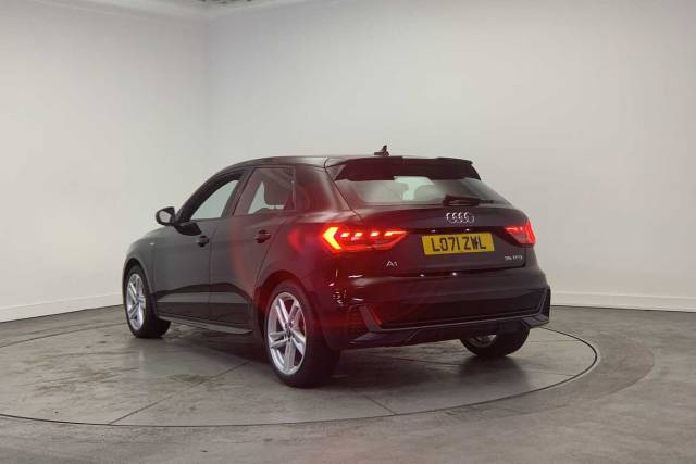 2022 Audi A1 Sportback 1.5 S line 35 TFSI  150 PS S tronic