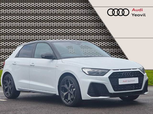 Audi A1 Sportback 1.0 Black Edition 30 TFSI  116 PS 6-speed Hatchback Petrol Glacier White Metallic