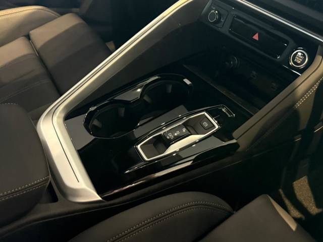 2025 Audi Q5 2.0 AUDI Q5 SUV S line TDI quattro 204 PS S tronic