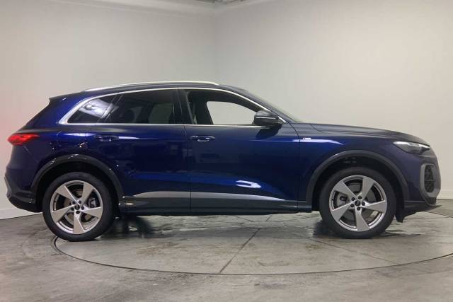 2025 Audi Q5 2.0 SUV S line TDI quattro 204 PS S tronic