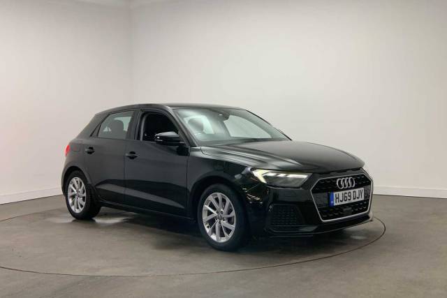 Audi A1 Sportback 1.0 Sport 25 TFSI  95 PS 5-speed Hatchback Petrol Myth Black Metallic
