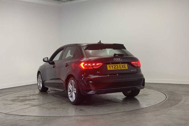 2023 Audi A1 Sportback 1.0 S line 30 TFSI  110 PS 6-speed