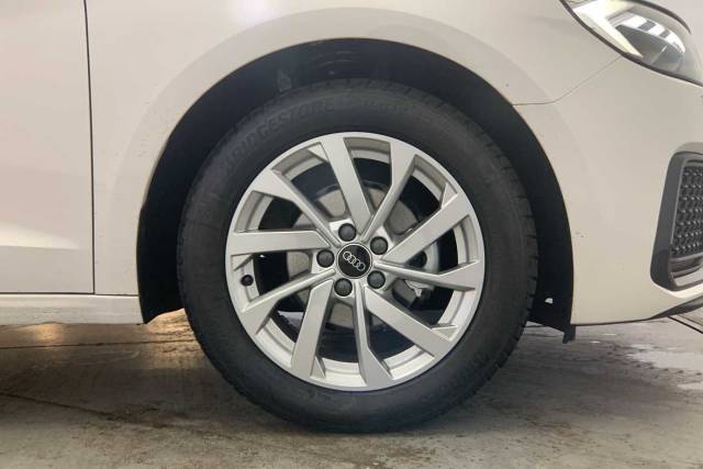 2024 Audi A1 Sportback 1.0 Sport 25 TFSI  95 PS 5-speed