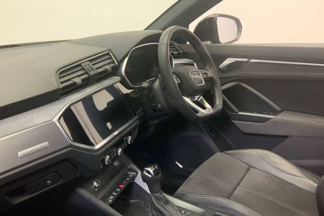 2020 Audi Q3 2.0 Vorsprung 40 TFSI quattro 190 PS S tronic