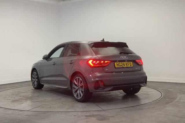 2024 Audi A1 Sportback 1.0 S line 30 TFSI  116 PS 6-speed