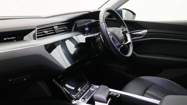 2020 Audi E-tron Technik 50 quattro 230,00 kW