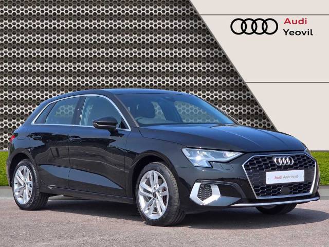 Audi A3 Sportback 1.4 Sport 40 TFSI e  204 PS S tronic Hatchback Hybrid Mythos black, metallic