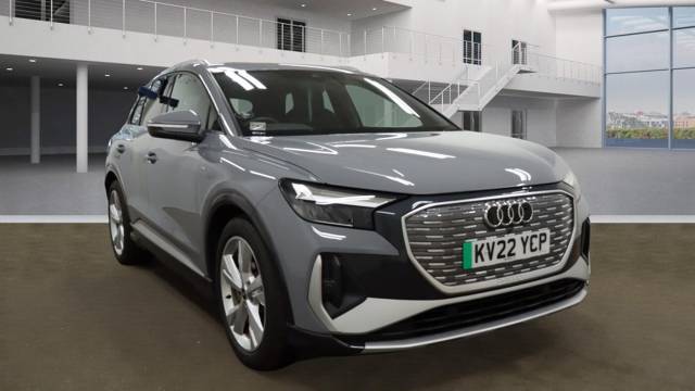 Audi Q4 e-tron Q4  S line 40 e-tron  150,00 kW 4x4 vehicle Electric Pebblestone Grey
