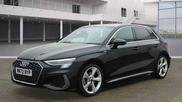 2022 Audi A3 Sportback 1.5 S line 35 TFSI  150 PS S tronic