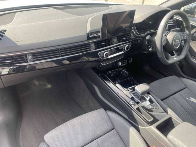 2024 Audi A4 Avant 2.0 Avant Black Edition 40 TFSI  204 PS S tronic