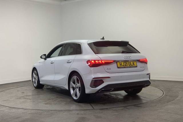 2021 Audi A3 Sportback 2.0 S line 35 TDI  150 PS S tronic