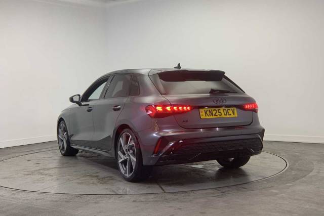 2025 Audi A3 Sportback 1.5 Black Edition 35 TFSI  150 PS S tronic