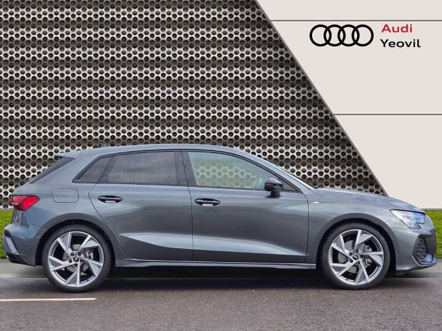 2025 Audi A3 Sportback 1.5 Black Edition 35 TFSI  150 PS S tronic