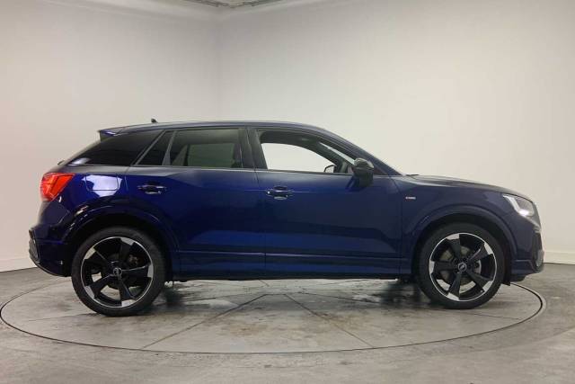 2024 Audi Q2 1.5 Black Edition 35 TFSI  150 PS S tronic