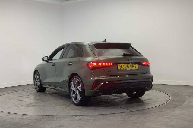 2025 Audi A3 Sportback 1.5 Black Edition 35 TFSI  150 PS S tronic