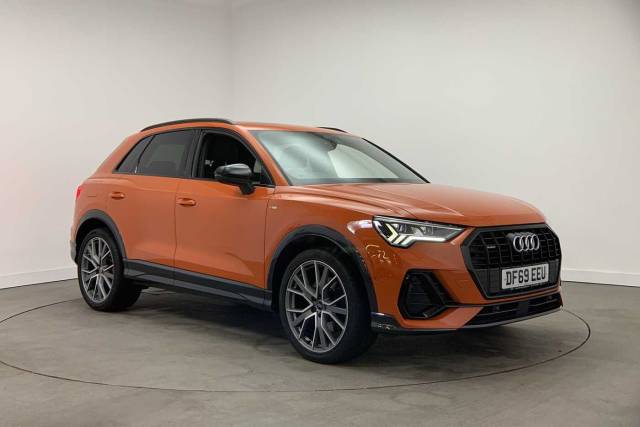 Audi Q3 2.0 Vorsprung 40 TFSI quattro 190 PS S tronic 4x4 vehicle Petrol Pulse Orange