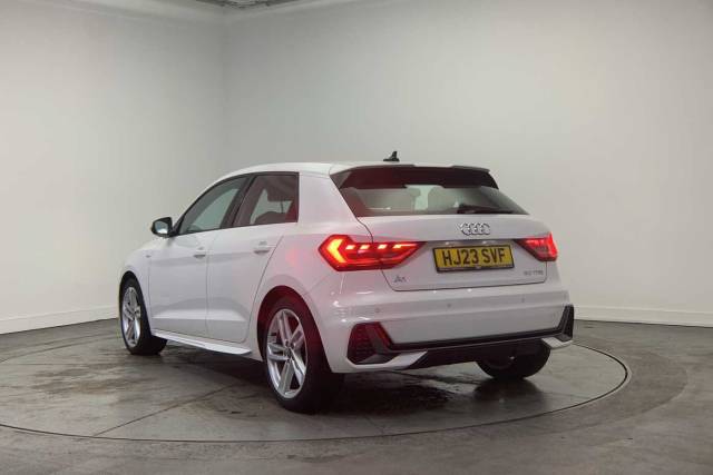 2023 Audi A1 Sportback 1.0 S line 30 TFSI  110 PS 6-speed