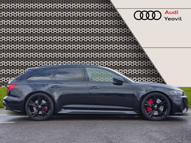 2020 Audi RS6 Avant 4.0 RS 6 Avant Carbon Black   600 PS tiptronic