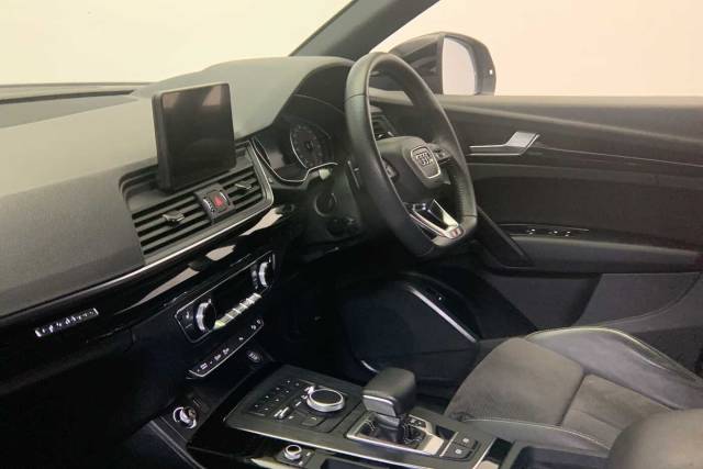 2019 Audi Q5 2.0 Black Edition 40 TDI quattro 190 PS S tronic