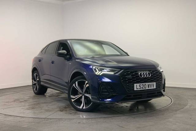 Audi Q3 Sportback 2.0 Edition 1 45 TFSI quattro 230 PS S tronic Hatchback Petrol Individual paint finish, Audi exclusive