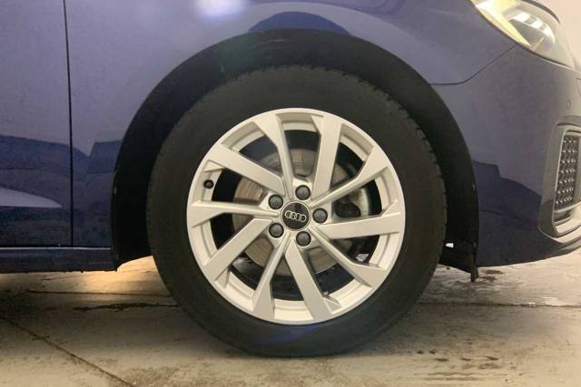 2023 Audi A1 Sportback 1.0 Sport 30 TFSI  110 PS S tronic