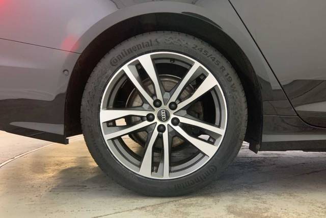 2021 Audi A6 2.0 Avant S line 40 TDI  204 PS S tronic