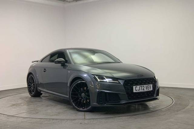 Audi TT 2.0 Coup- Black Edition 40 TFSI  197 PS S tronic Coupe Petrol Daytona Grey Pearlescent