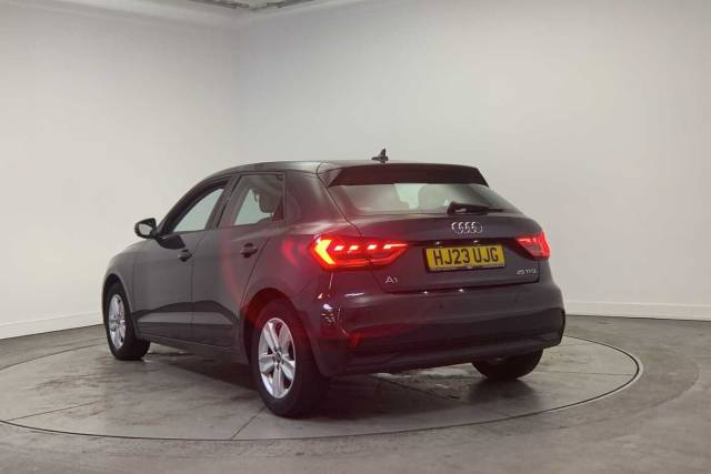 2023 Audi A1 Sportback 1.0 Technik 25 TFSI  95 PS 5-speed