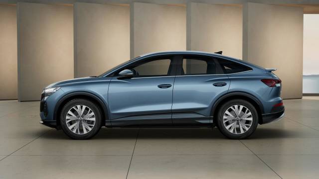 Audi Q4 Sportback e-tron AUDI Q4 Sportback Sport 45 e-tron 210,00 kW