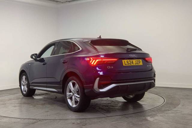 2024 Audi Q3 Sportback TFSI e 1.4 S line 45 TFSI e  245 PS S tronic