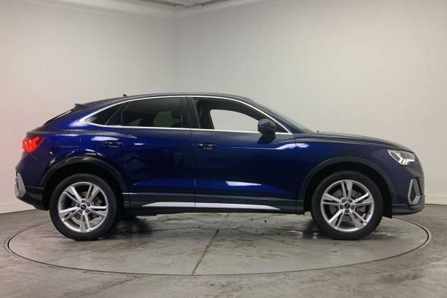 2024 Audi Q3 Sportback TFSI e 1.4 S line 45 TFSI e  245 PS S tronic