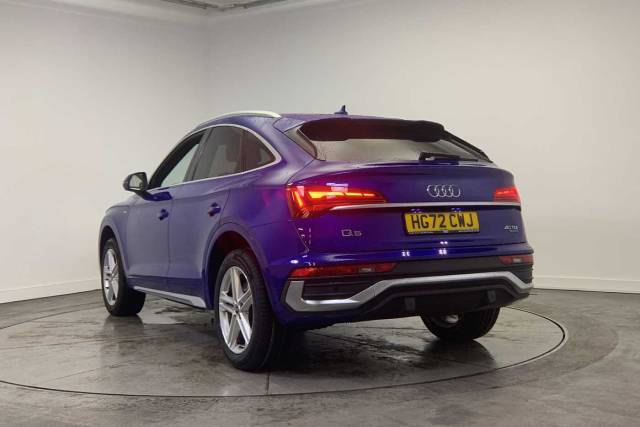 2022 Audi Q5 Sportback 2.0 S line 40 TDI quattro 204 PS S tronic