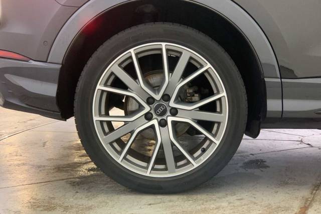 2019 Audi Q3 1.5 Vorsprung 35 TFSI  150 PS S tronic