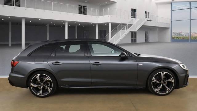 2023 Audi A4 Avant 2.0 Avant Black Edition 35 TFSI  150 PS S tronic