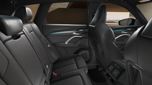 2025 Audi Q5 2.0 AUDI Q5 SUV S line TFSI quattro 204 PS S tronic