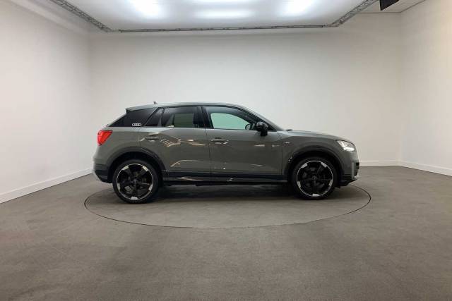 2017 Audi Q2 Edition 1 1.4 TFSI cylinder on demand  150 PS S tronic