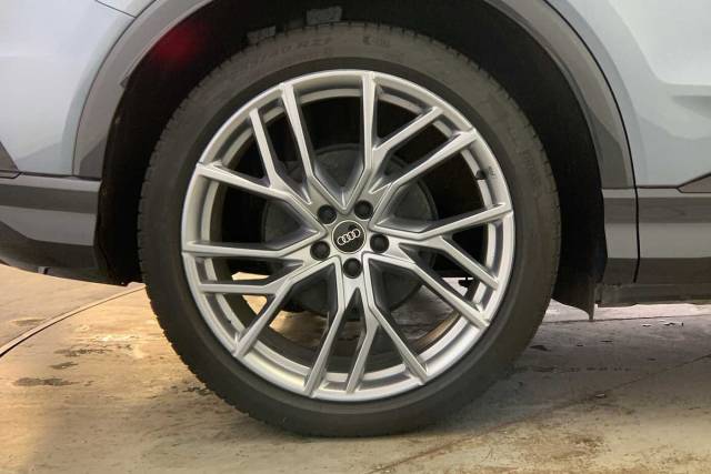 2021 Audi Q4 Sportback e-tron Q4 Sportback Vorsprung 40 e-tron  150,00 kW