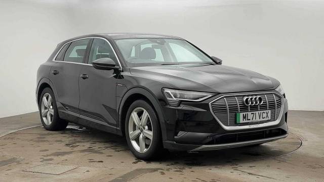 Audi E-tron Technik 50 quattro 230,00 kW 4x4 vehicle Electric Brilliant Black