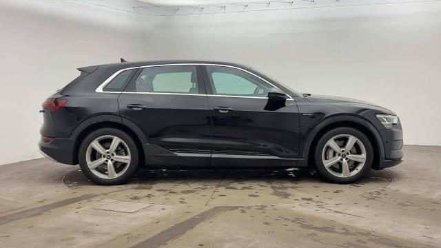 2021 Audi E-tron Technik 50 quattro 230,00 kW