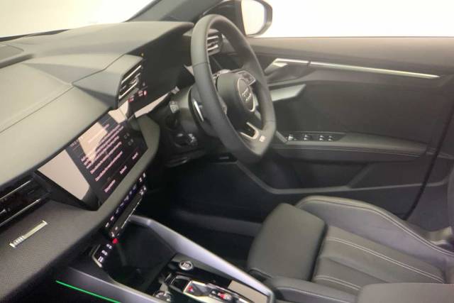 2025 Audi A3 Sportback 1.5 Black Edition 35 TFSI  150 PS S tronic