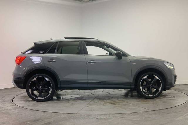 2018 Audi Q2 Edition 1 1.4 TFSI cylinder on demand  150 PS S tronic