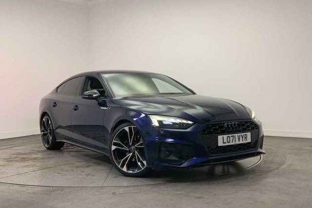 Audi A5 Sportback 2.0 Black Edition 35 TFSI  150 PS S tronic Hatchback Petrol Navarra Blue Metallic